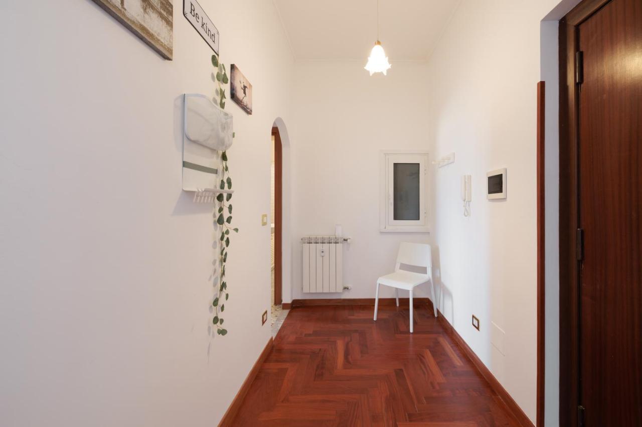 Apartment House