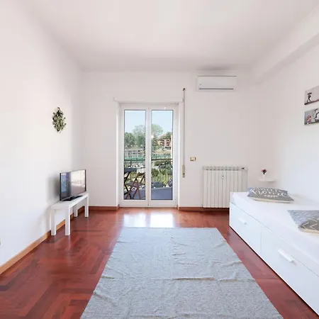 Central House Lido di Ostia Exterior photo